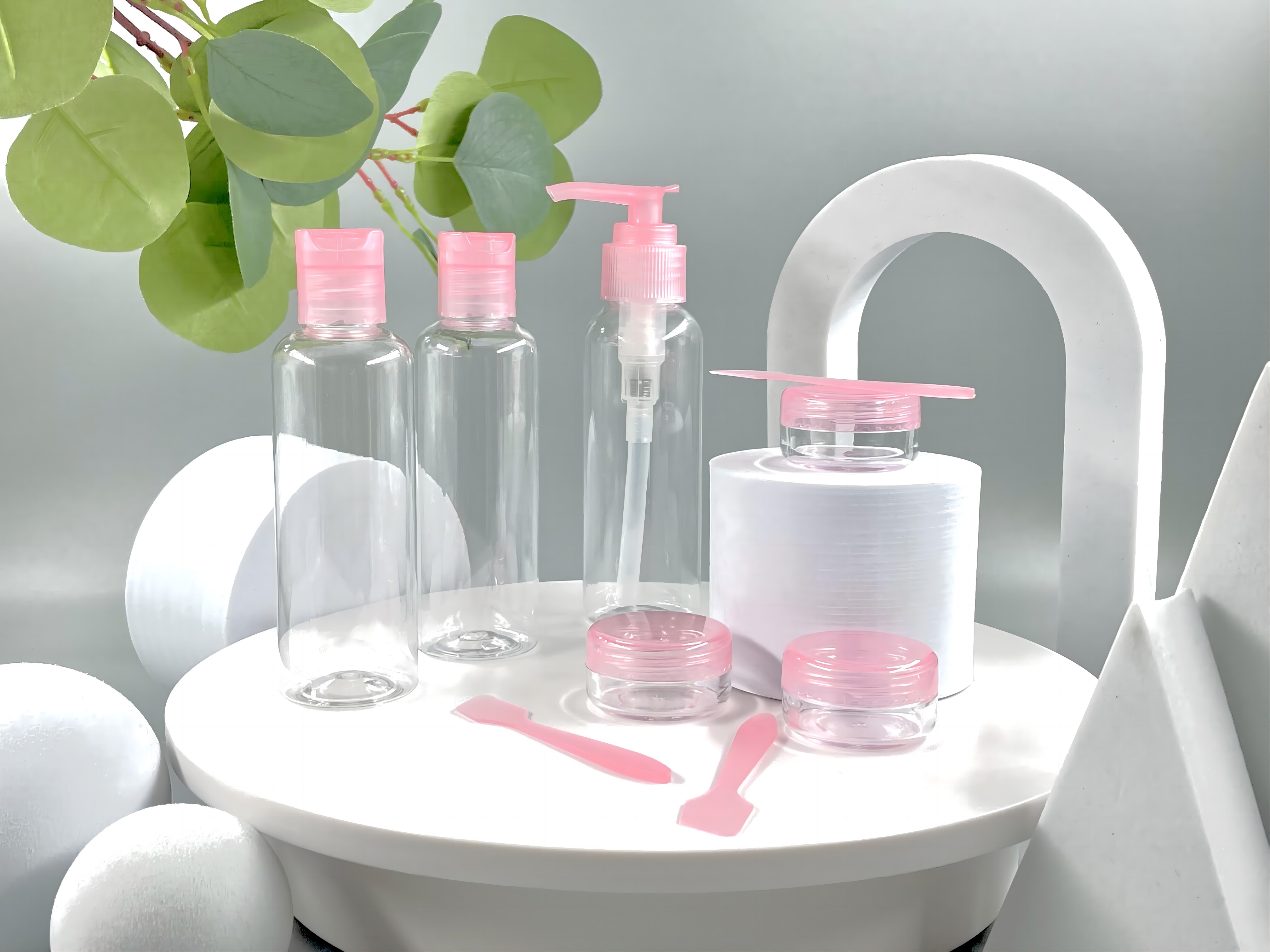 PET Plastic Bottle and Cream Jar Travel Set for Packaging Cosmetics Skincare Products