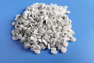Quality Plastic Desiccant Defoaming Masterbatch With Excerllent Dispersion wholesale