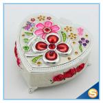Hand Oil Printed Metal Storage Box for Jewelry with Beautiful Flowers