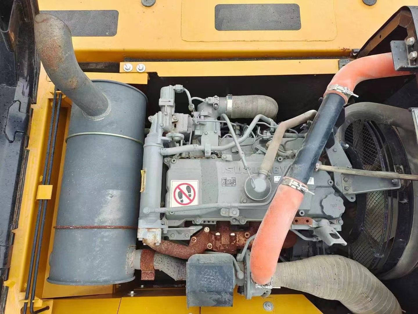 Used Large Excavator Sany 215c Construction Machine With Low Working Hours