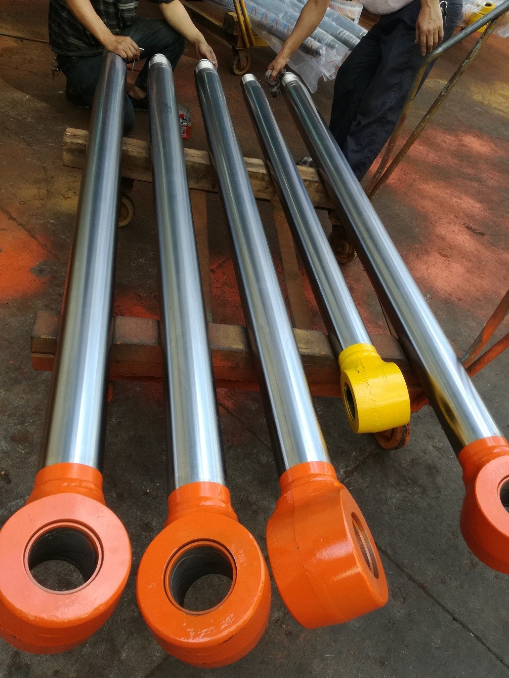 Doosan DH360 arm hydraulic cylinder rod，Doosan hydraulic stick cylinder part number