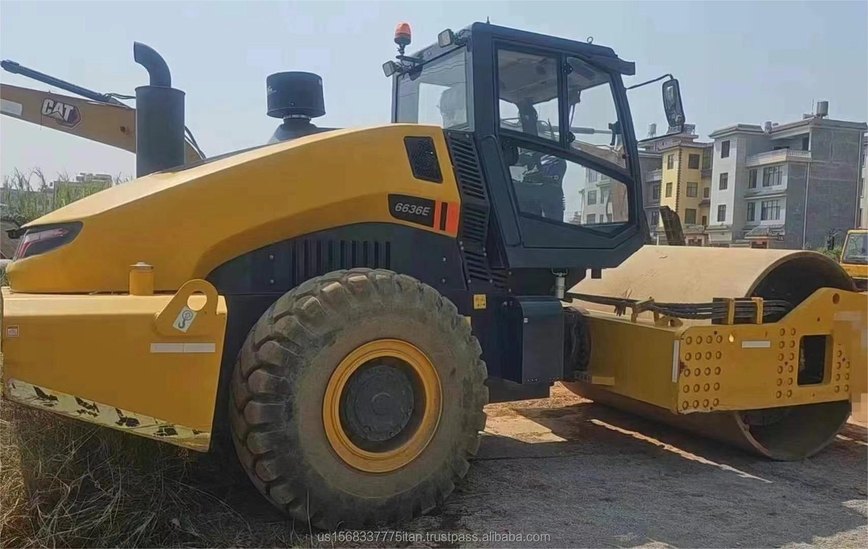 Liugong Road Roller in Excellent Condition for Other Construction Needs at Affordable