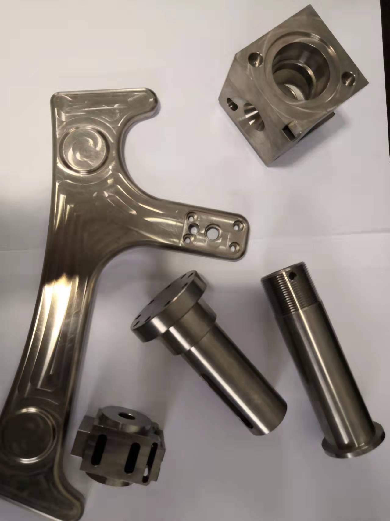 OEM Anodizing CNC Machining Titanium Parts With Laser Cutting