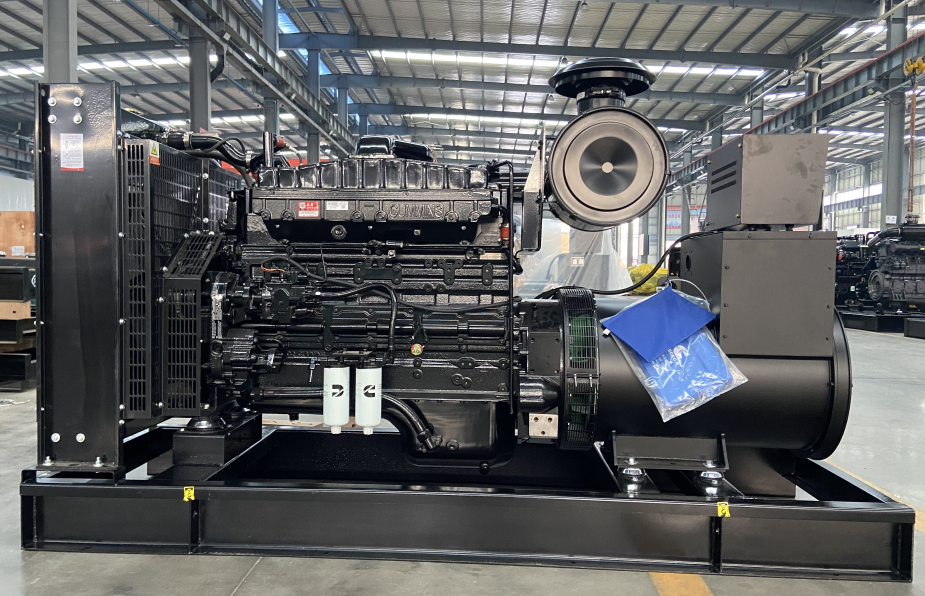 150KW Cummins Diesel Generator Set with Silent Canopy Affordable and Electric Starter