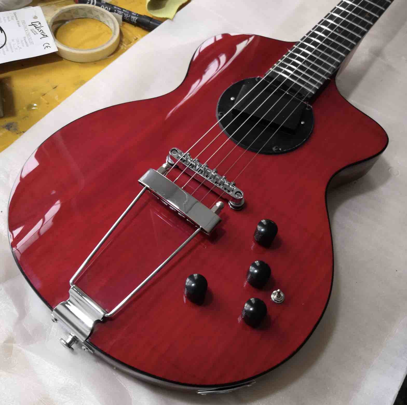 Custom Special Antique Cherry Electric Guitar in Red