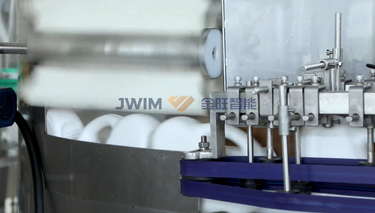 Robotic Bottle Unscrambler Machine Quick Bottle Size Switch 80-1000ml
