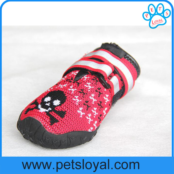Breathable Dog Shoes Soft Knitting Paw Protector with Reflective Velcro China Manufacturer