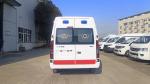 China 4*2 Diesel Engine Emergency Ambulance Car GVW 3510 Kgs Ambulance For