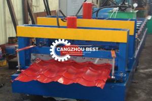 Quality PLC 3p 0.7mm Roofing Tile Roll Forming Machine wholesale