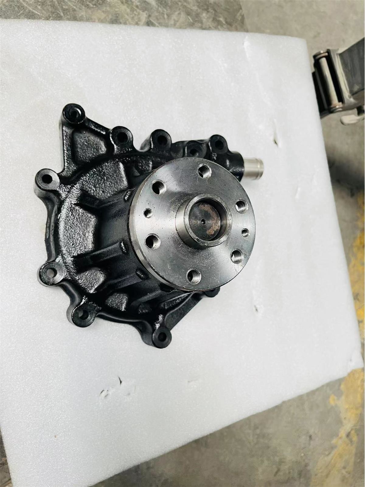 5-87311-109-1 5873111091 Water Pump 4HK1 Engine For Hitachi