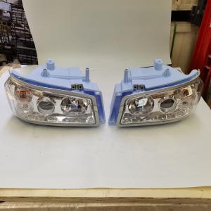 Quality HOWO Truck Headlights Truck fittings wholesale
