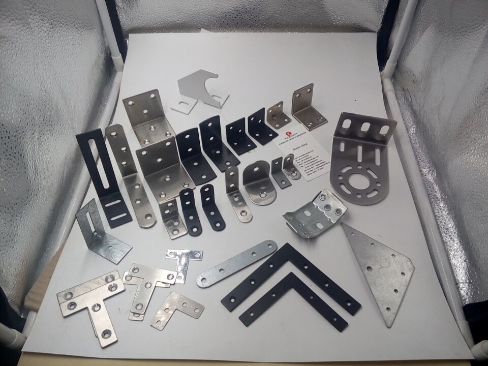 Heavy Duty Galvanized Steel Corner Braces L Shaped Rust Resistant