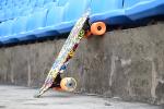 Fashion Mini Fish 4 Wheel Electric Skateboard PU Material 2200mAH