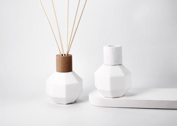 Porcelain Glass 100ml Ball Shape Unique Designed Reed Diffuser Bottle, Bulk