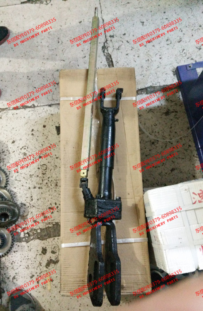 YTO accessories 1204/1254 right lifting rod assembly