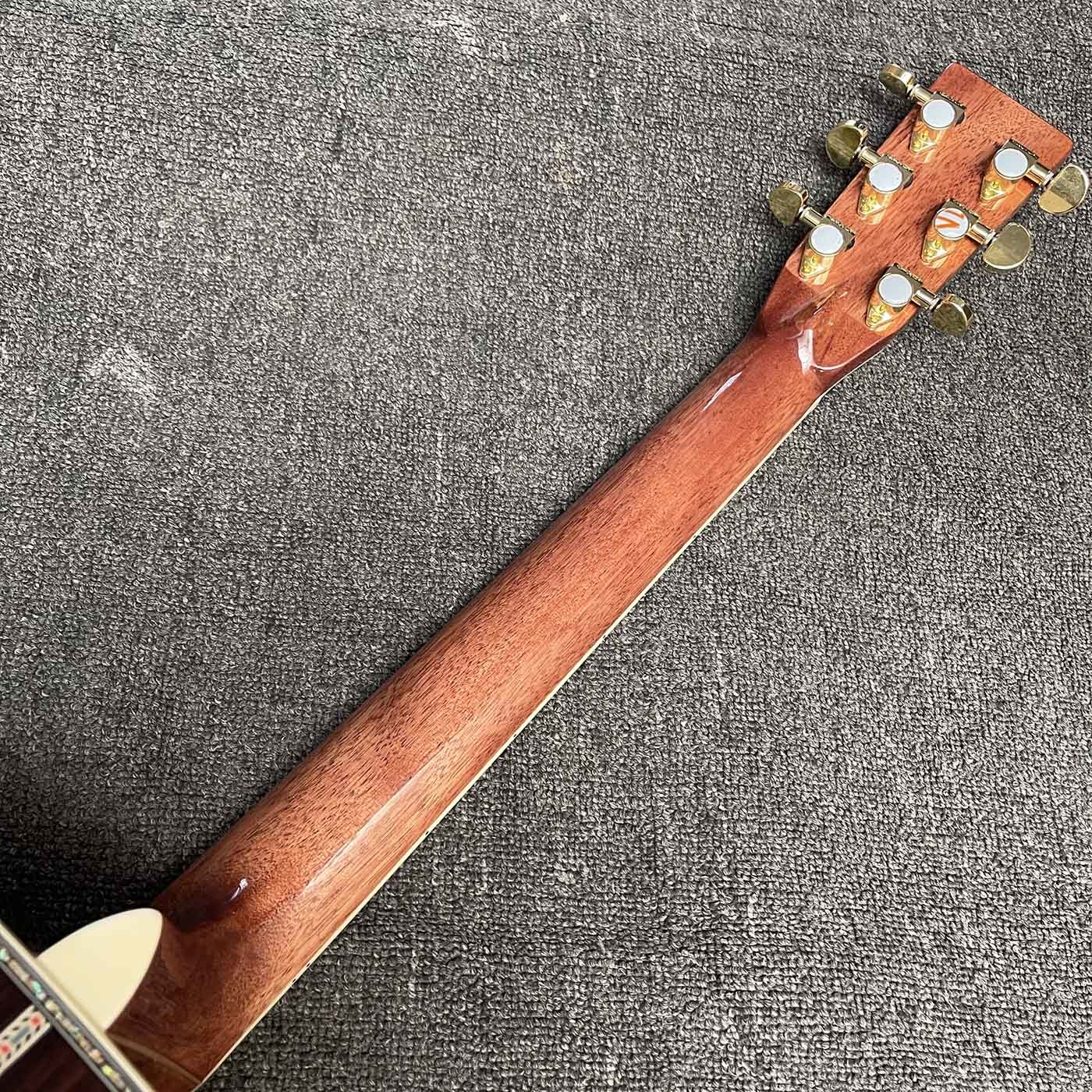 Solid R Back Side Life Tree Inlay Abalone Binding Dreadnought Acoustic Guitar Martin Guitar Style