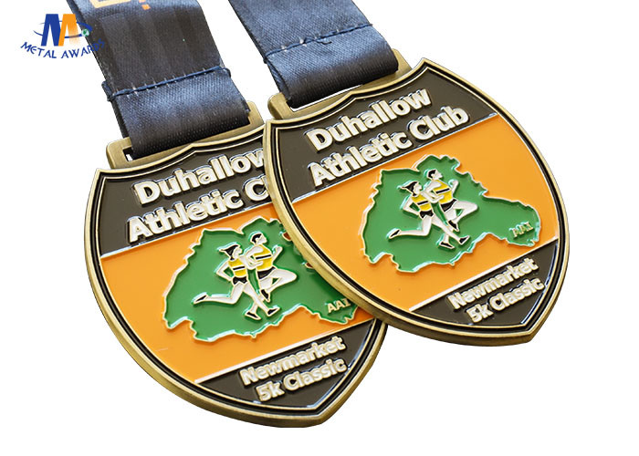 Egg Shape Custom Sports Medals / Personized Antique Gold Plating 5k Running Medals