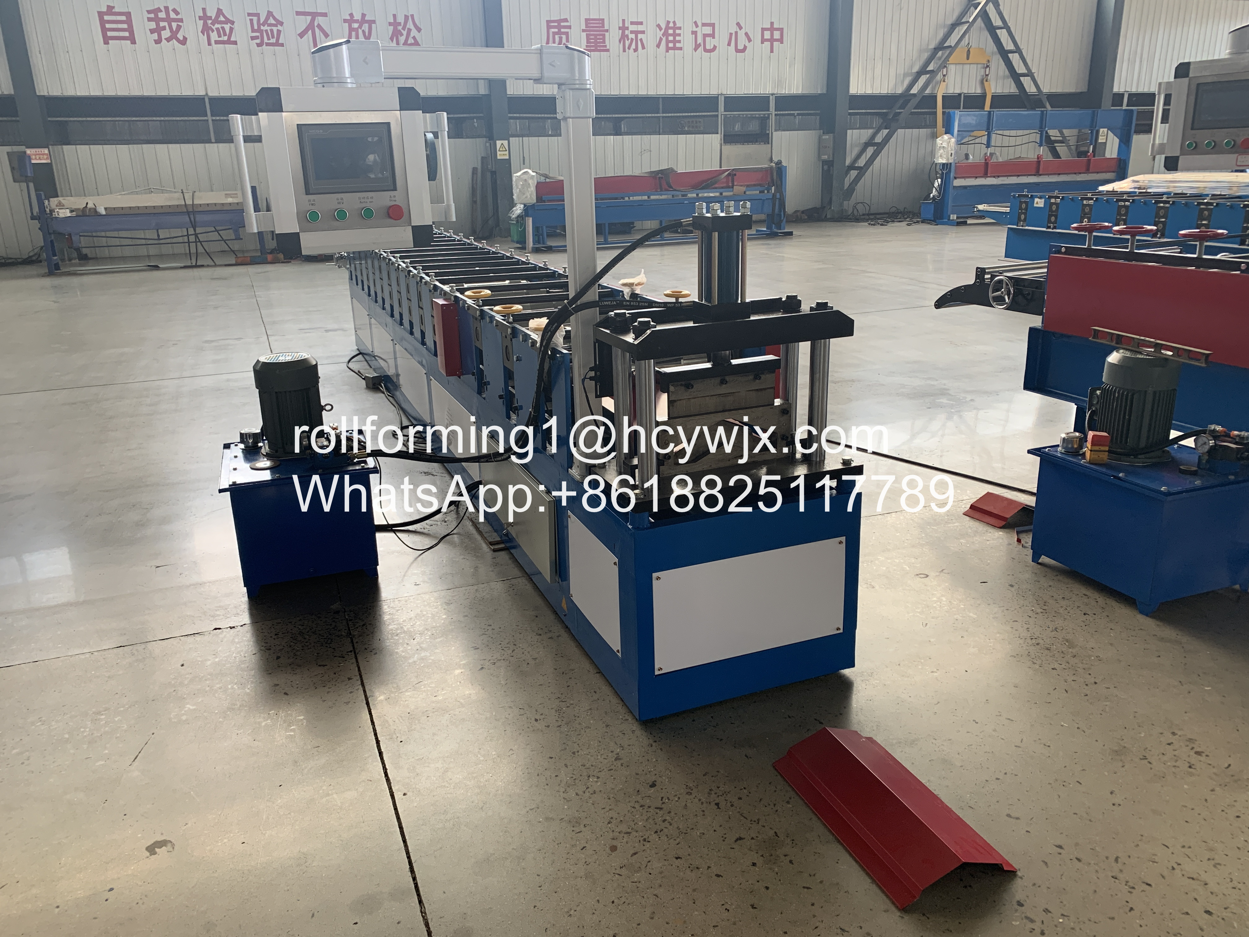 0.3mm Metal Roof PPGI GI Ridge Cap Roll Forming Machine
