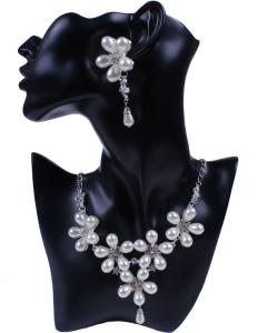 Quality European and American fashion imitation pearl flower necklace elegant diamond bridal suite wholesale