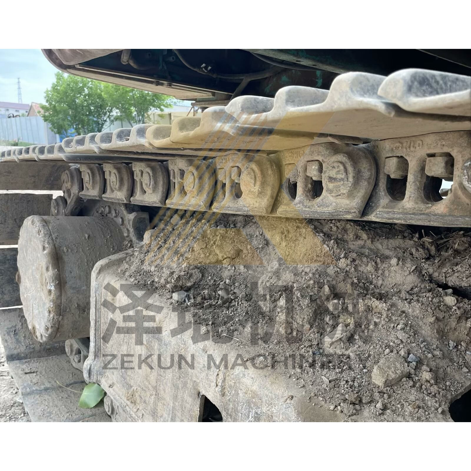 Original Japan Used Kobelco SK210-8 Excavator with 114 KW