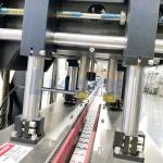 SUS304 Automatic Bottle Capping Machine 0.6-0.8 Mpa Rustproof