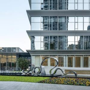 Quality Building Entrance Abstract Metal Sculptures Outdoor Modern Art Polished wholesale