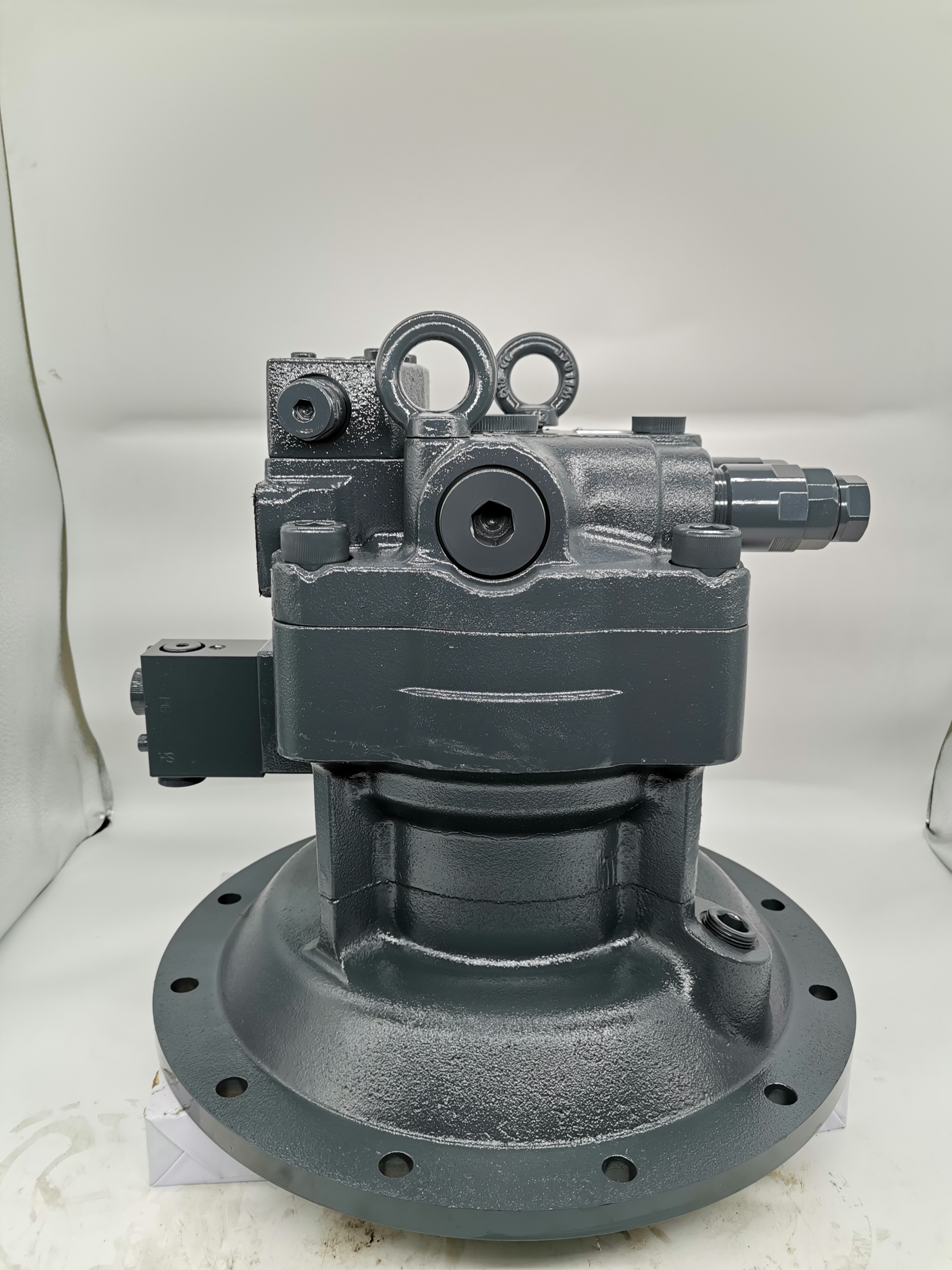 Excavator M5x130/180 Swing Motor 4616985 4419718 Swing Motor For Hitachi