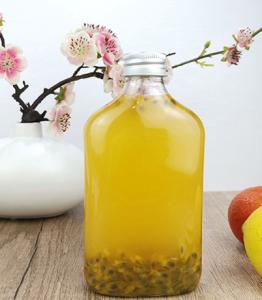 Quality 0.35 Liters Disposable Drinking Bottles With Caps Plastic Smoothie Bottles wholesale