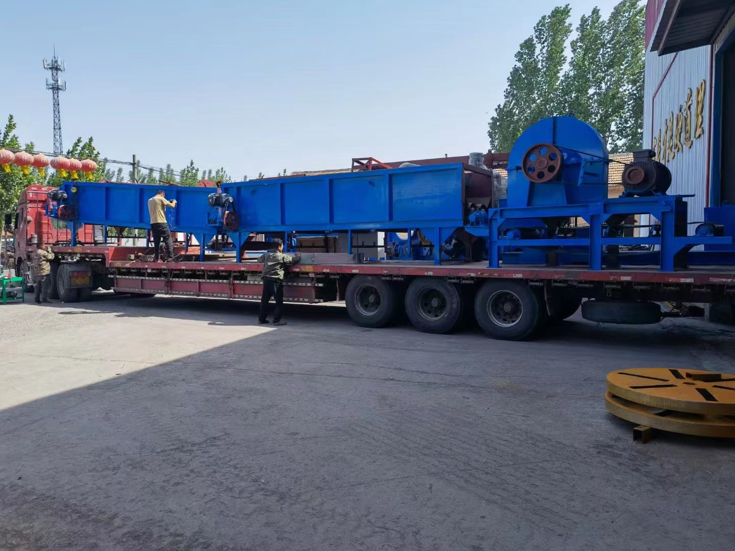 Hydraulic Feed Wood Electric Chipper Machine Wood Chipper Equipment