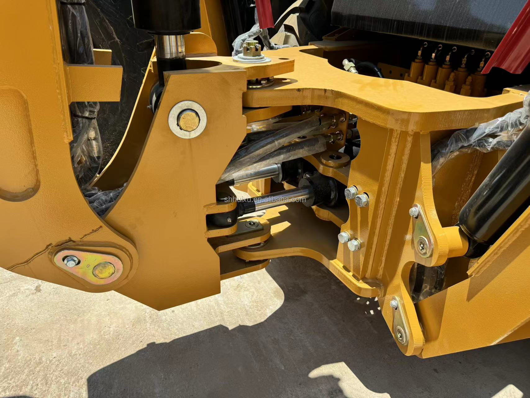 Used excavator Caterpillar CAT420F road painting machine/ secondhand japan tractor road machinery engine in good condition