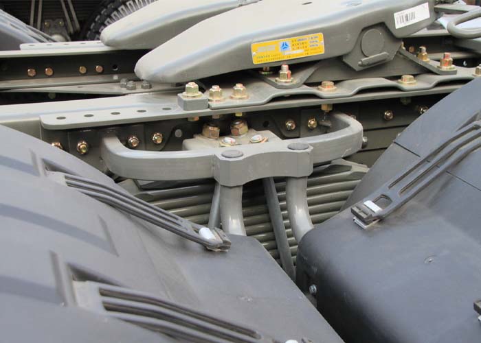 TRACTOR TRUCK HOWO chassis