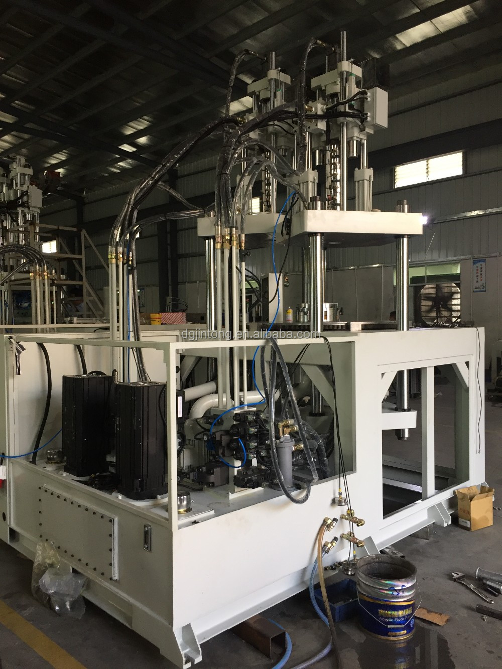 240ton Double Color / Material Injection Molding Machine Vertical For Handle