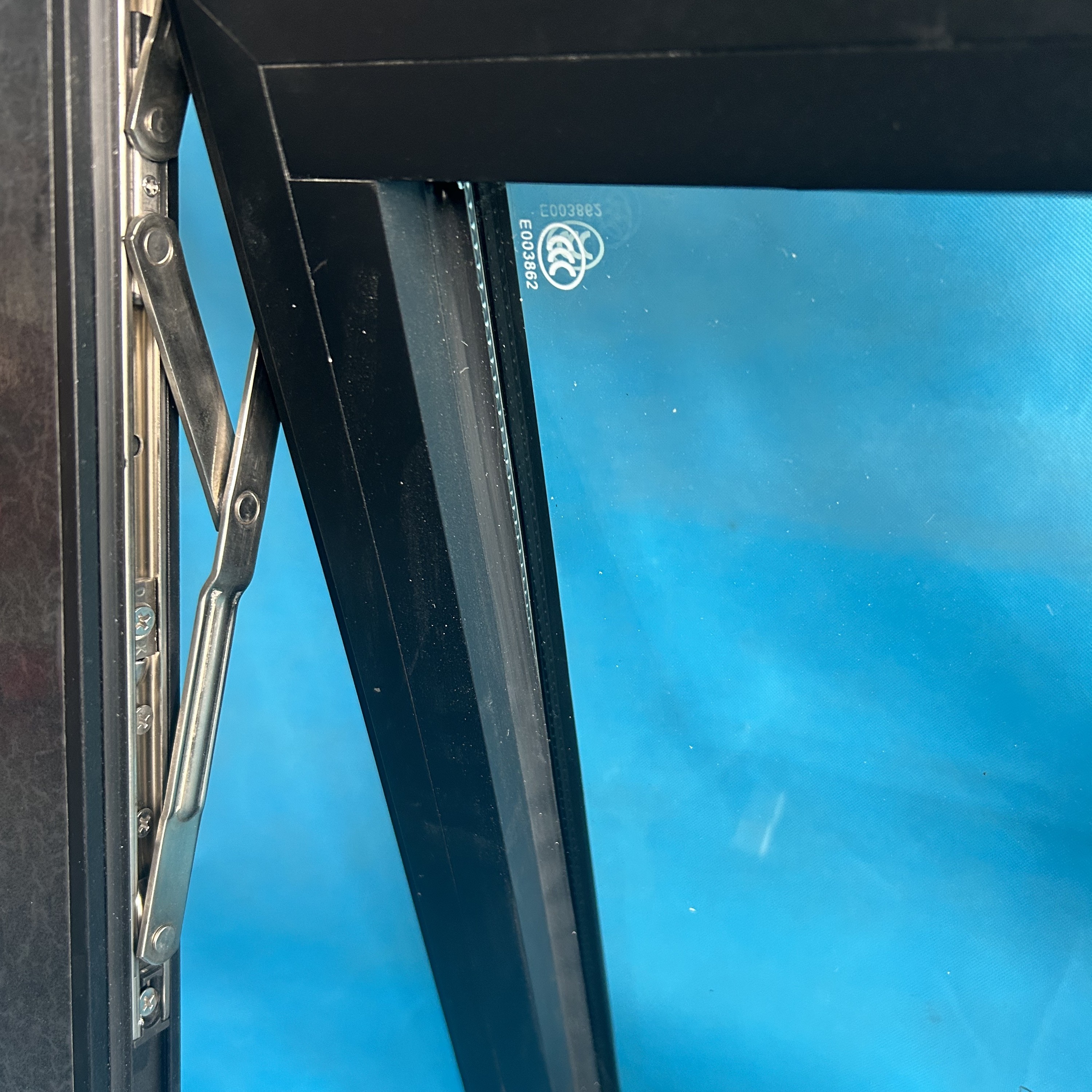 House Aluminium Awning Window Thermal Insulation Glass Window With Flyscreen