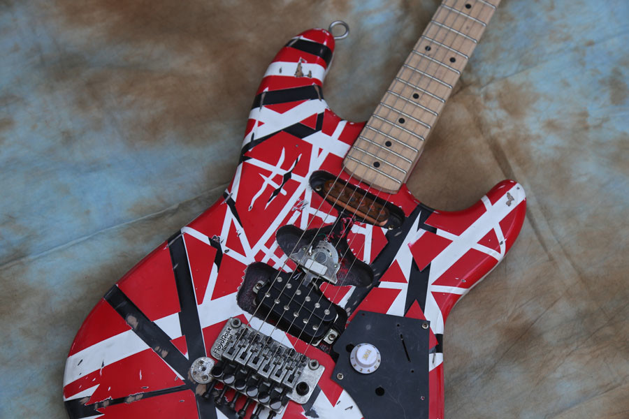 Top quality factory custom Aged ST Guitar Vintage/Relic, EddieVanHalen's Quality Guitar, EddieVanHalen's Quality Guitar