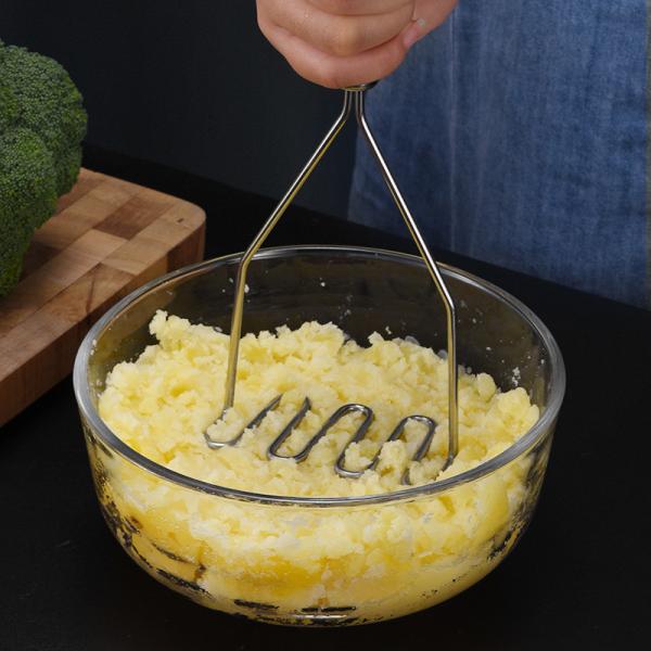 Stainless Steel and Bamboo Potato Ricer Masher for Baby Food Supplement Cube