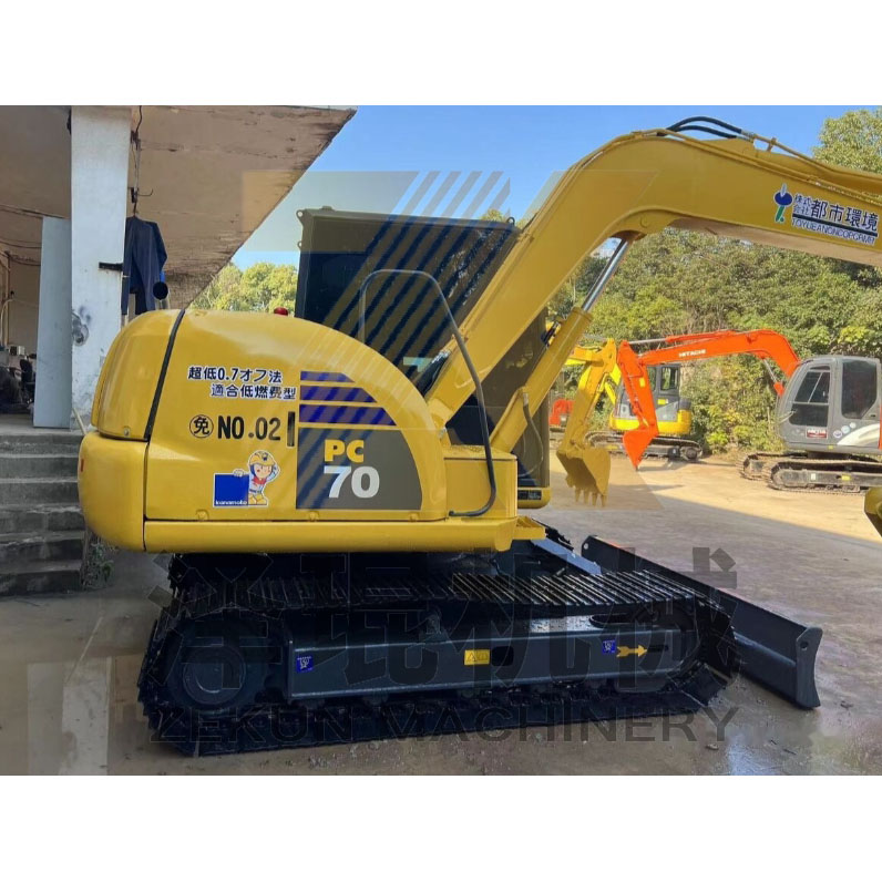 2017 Used Komatsu PC70-8 Secondhand Excavator 7 Ton Engineering Machine for Machinery