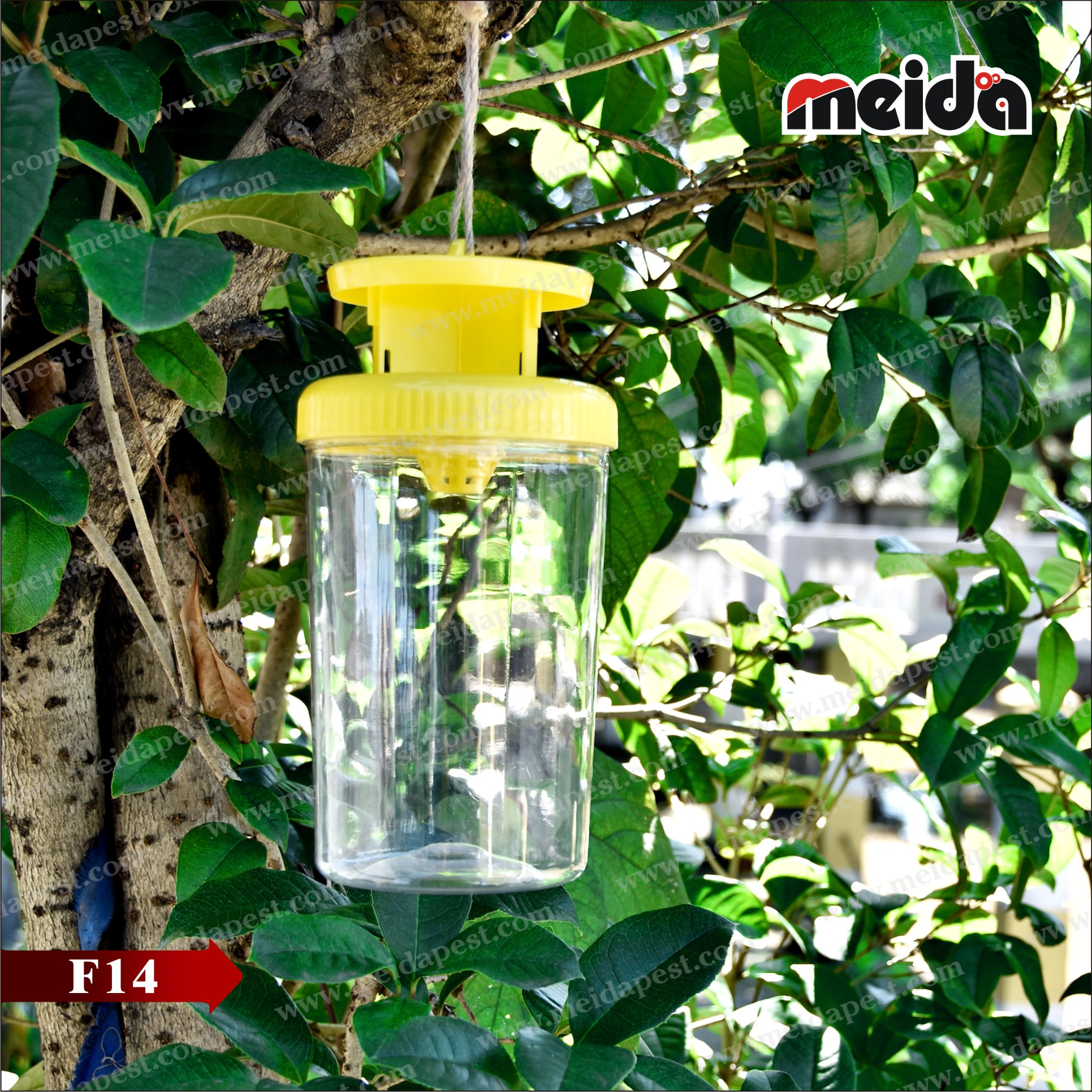 PP Outdoor Pest Control for Garden Fruit Fly Trap Bug Catcher Hang Easy Open Fly Jar