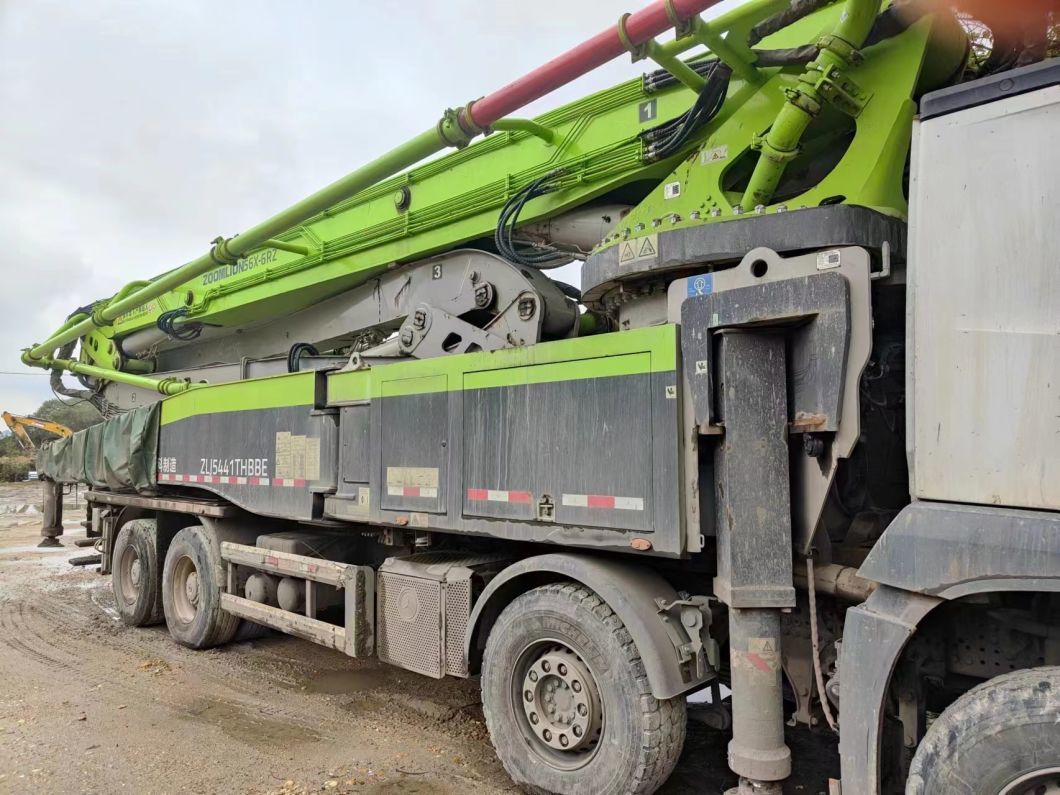 2020 Zoomlion 63m on Benz
