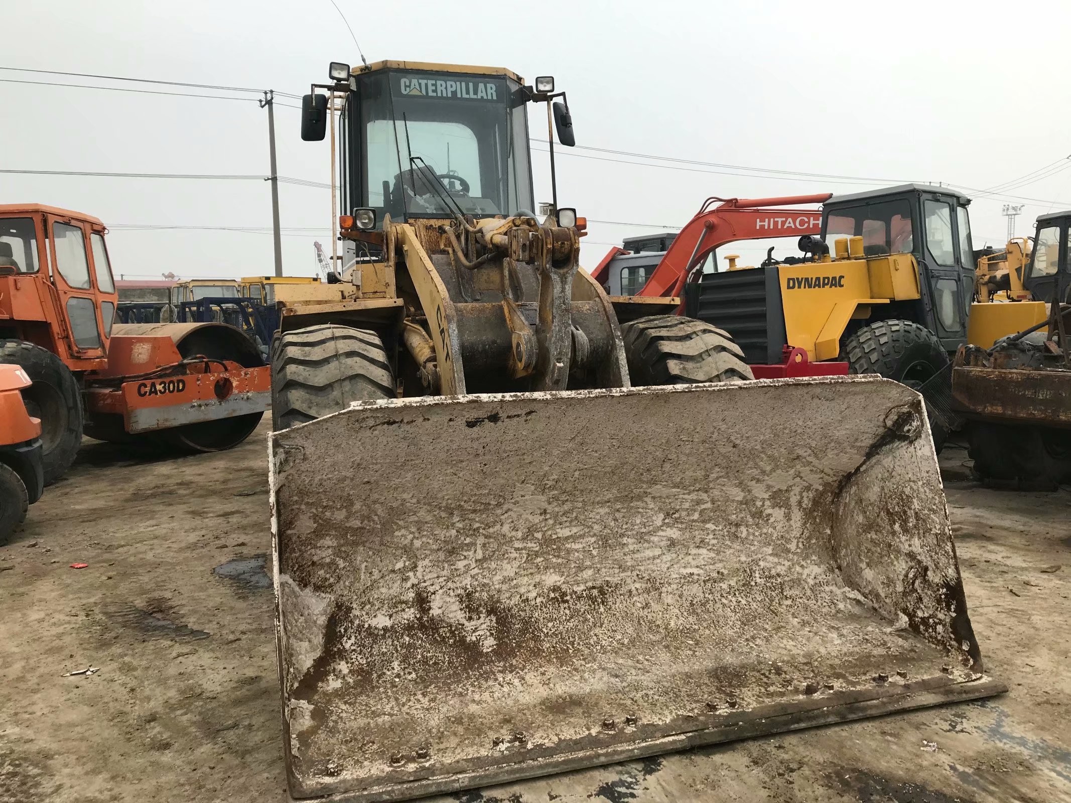Original paint Used CAT Wheel Loader 950F Made in japan engine power 180hp