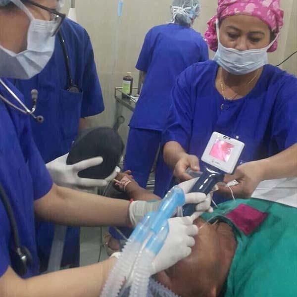 60 Degree Intubation Video Laryngoscope , Anesthesia Video Laryngoscope IPX7