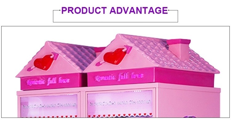 Pink Toy Crane Machine , Romantic Full House Luxury Boutique Mini Toy Catching Machine