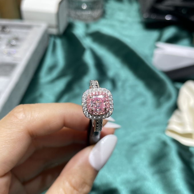 ZKZ Diamonds 1ct Lab Created Pink Diamond Engagement Rings Cushion Cut