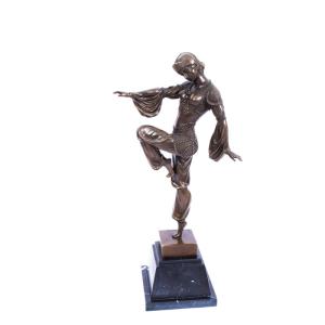 Quality Van-T Art Antique Cast Iron Statues / Antique Metal Statues Erosion Resistance wholesale