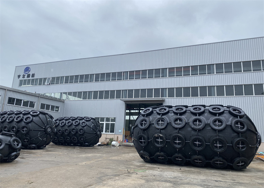 Jetty Rubber Fendertype Marine Floating Pneumatic Fender Inflatable