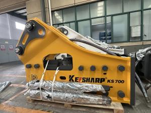 Quality Efficiently Side Type Hydraulic Breaker 33500 J Strike Force 35-38 Bar Hydraulic Pressure wholesale