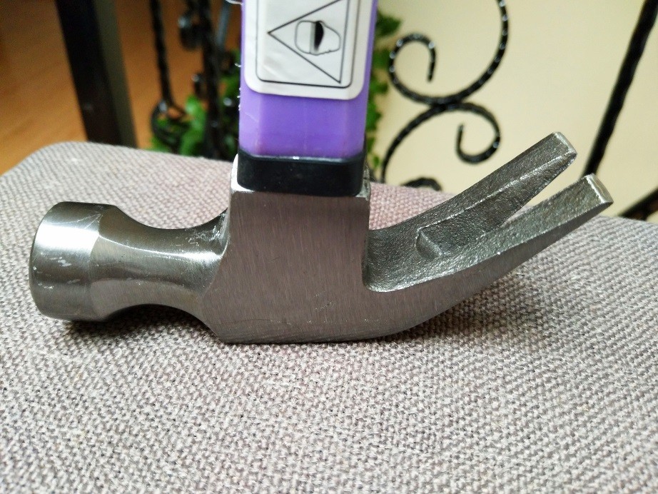 American Type Steel hand claw hammer with plastic handle (XL0008)