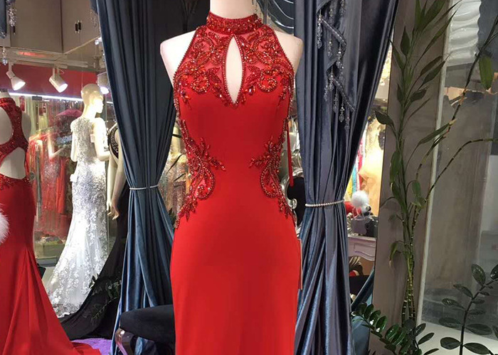 Luxury Red Mermaid Style Prom Dress Beading Hanging Neck Back Hollow Fishtail