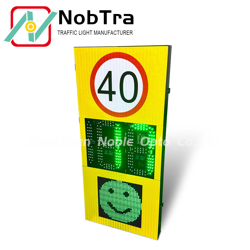 Solar Powered Radar Speed Signs With LED Display Weatherproof and Remote Monitoring