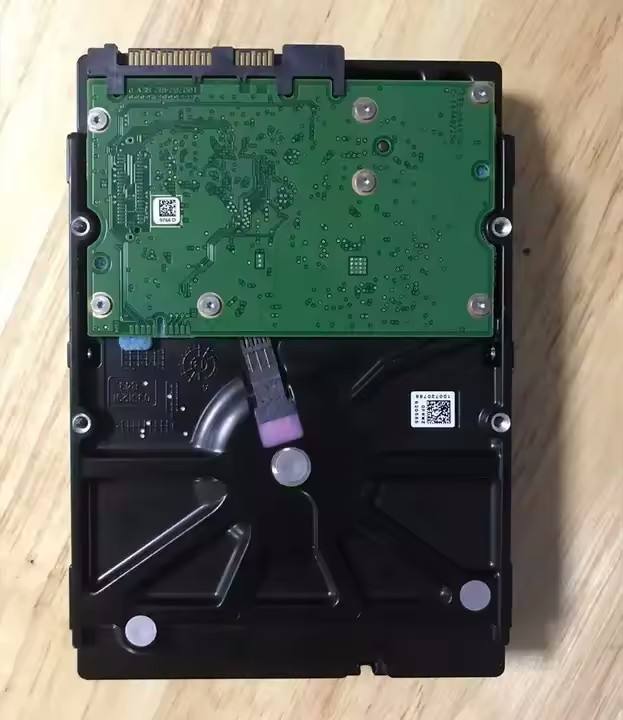 0DRMYH 4TB 7.2K 6Gb/s 3.5" SAS Hard Drives HDD ST4000NM0023 DRMYH Average Seek Time 12.0ms and Write Speed 100-200MB/S