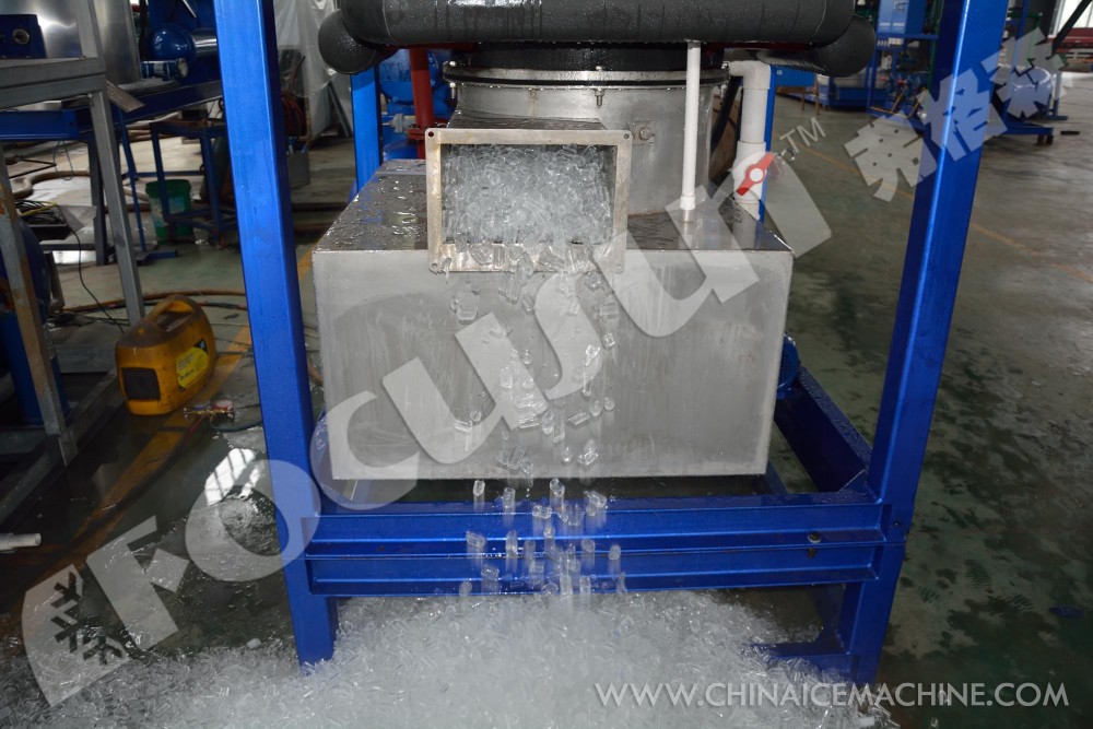 Focusun Delivers 10T/24hr Food-Grade Tube Ice Machine for Retail Market in Shanghai